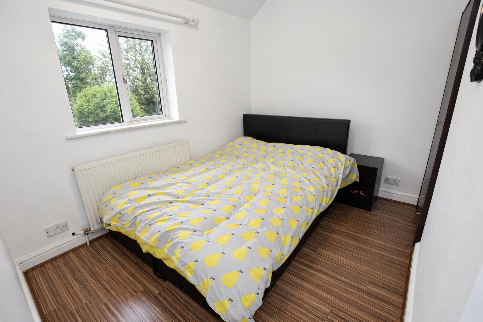 Bramshaw Road, Tilehurst, Reading